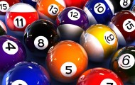 足球比分-巅峰对决30分钟，詹姆斯激战德罗巴，胜负难料！